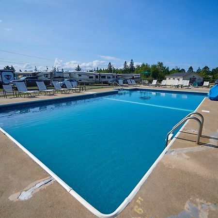 Narrows Too Camping Resort Cottage 11 Трентън Екстериор снимка